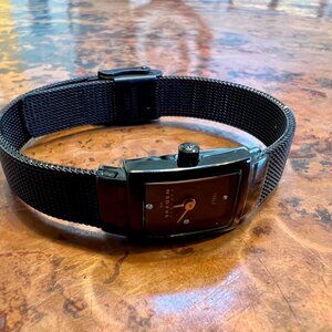SALE!  Elegant Skagen Denmark Slim Black Metal Mesh Watch